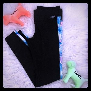 Victoria’s secret Pink Yoga leggings💜